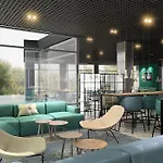 Hampton By Hilton