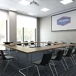 Hotell Hampton By Hilton 3*
