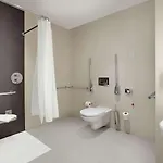 Hampton By Hilton 3*
