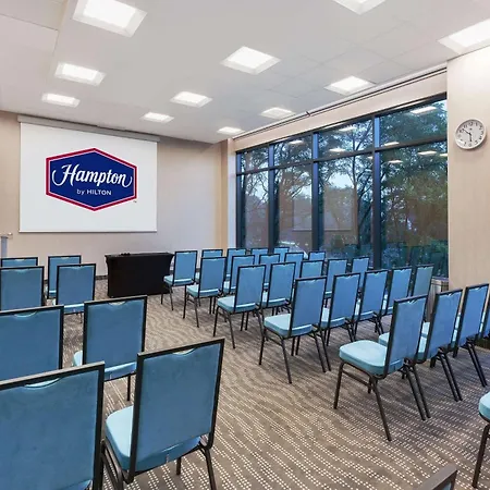 Hampton By Hilton Hotel 3*