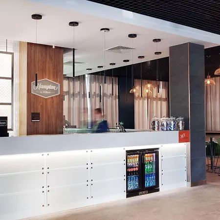 Hotel Hampton By Hilton 3*
