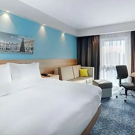 Hampton By Hilton Hotel 3*