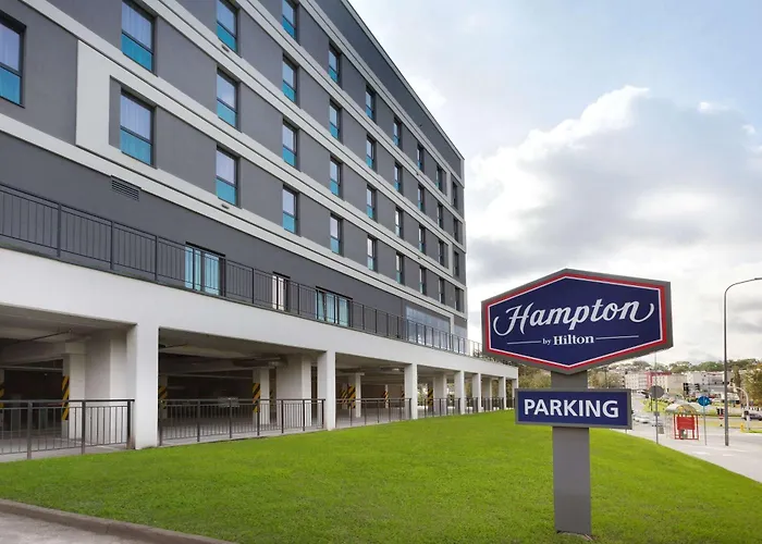 Hampton By Hilton Hotell
