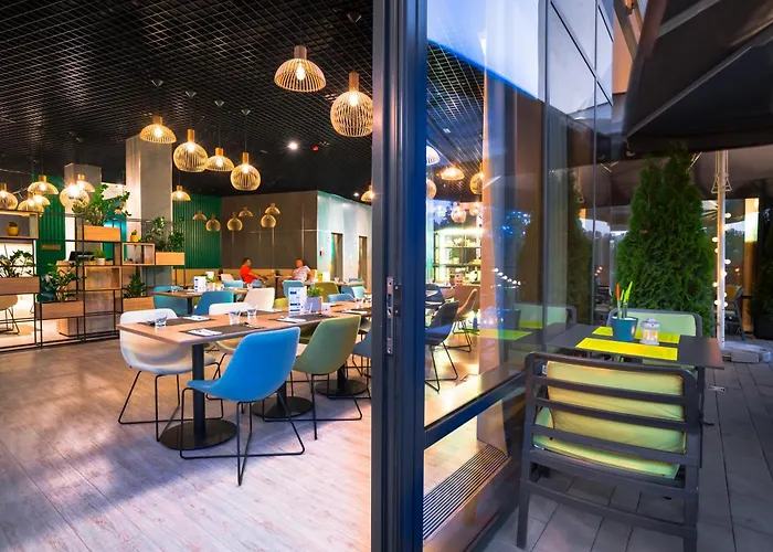 Hampton By Hilton 3*